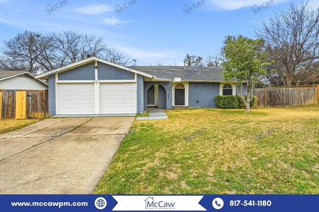 2602 Burningtree Ct Arlington, TX 76014