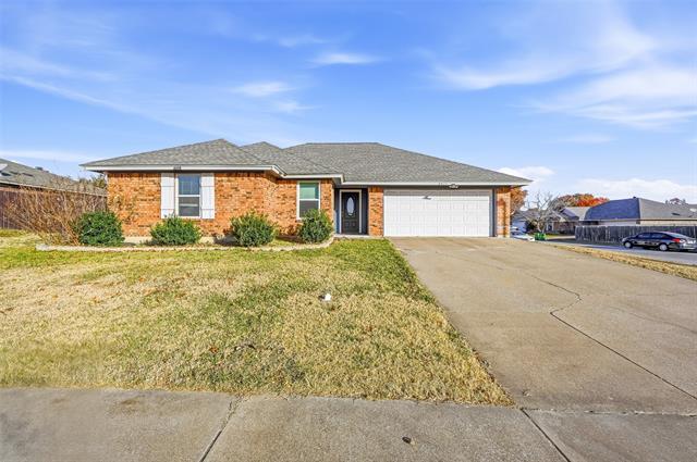 6421 Fairview Dr Watauga, TX 76148