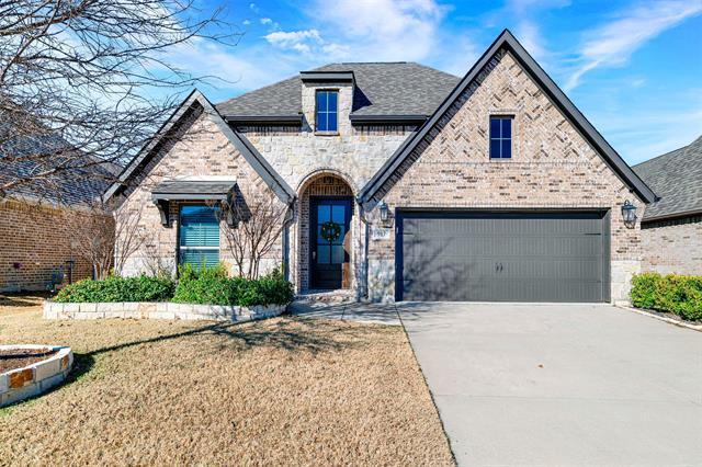 917 Queens Lake Trail