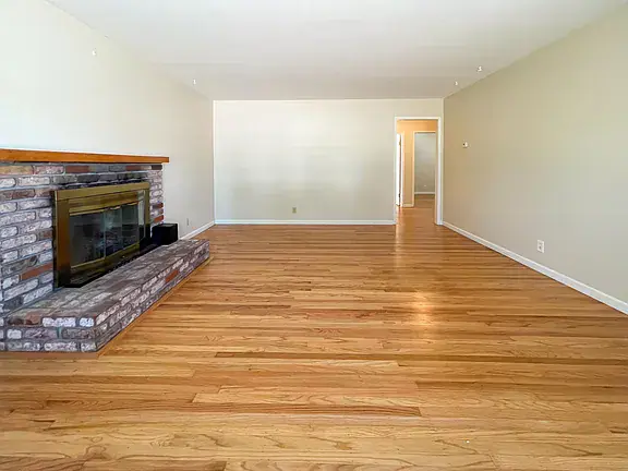 734 Golden Oak Court
