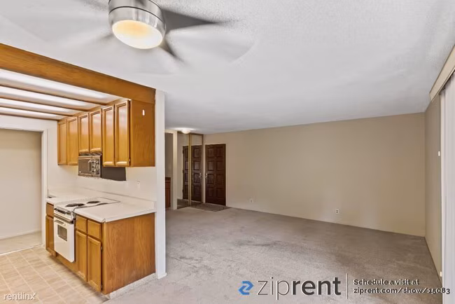 280 Easy St