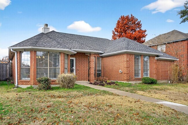 1617 Briargrove Dr Mesquite, TX 75181