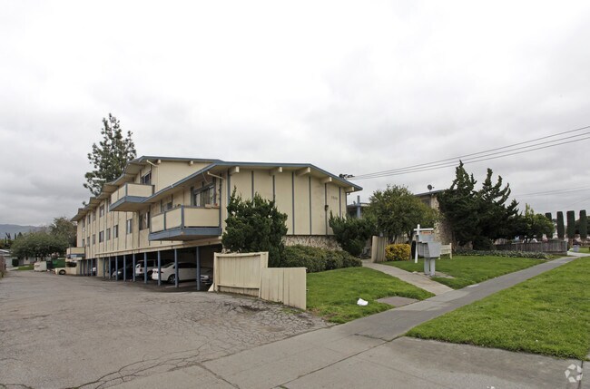 Foothill Manor Apartments