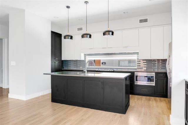 3706 West Beverly Drive