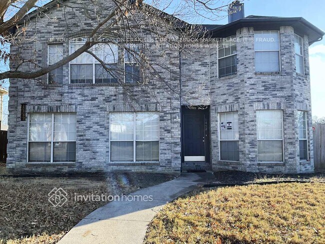 1492 Altstatten Ln Lewisville, TX 75067