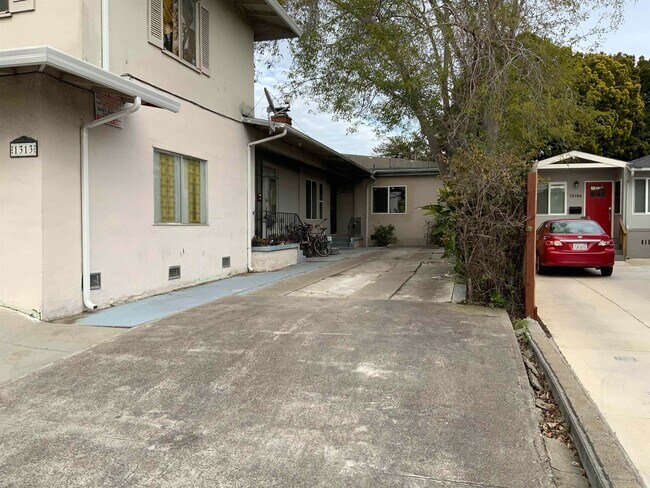 1313 Curtis St Berkeley, CA 94702