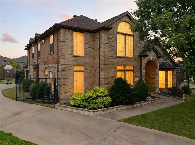 607 Hilltop Dr Murphy, TX 75094
