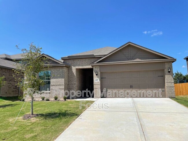 837 Clark Dr Ferris, TX 75125