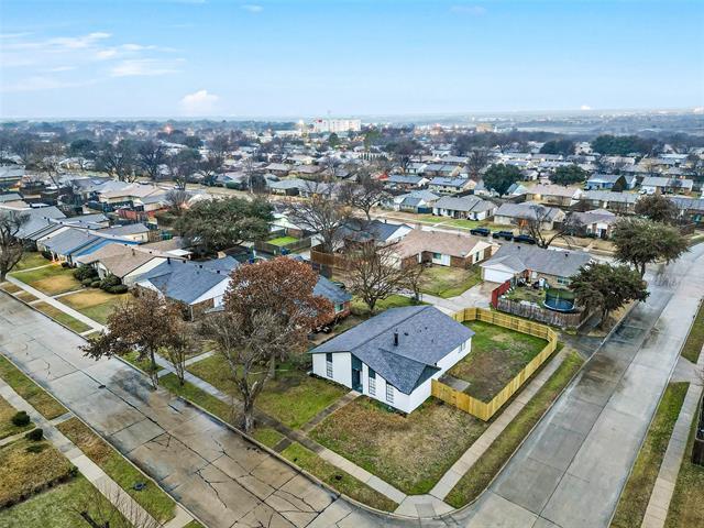 4940 Watkins Dr The Colony, TX 75056