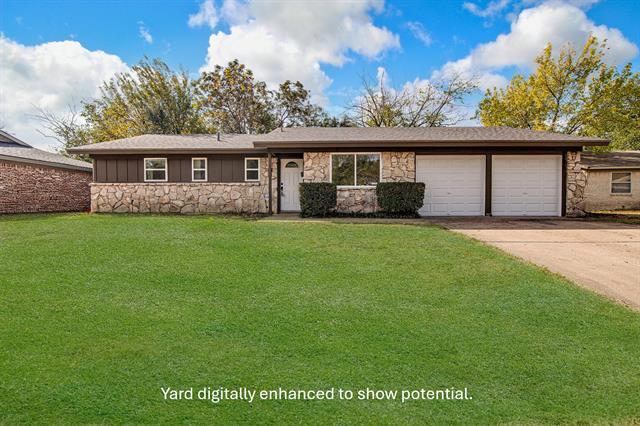 909 Kelley Dr Everman, TX 76140