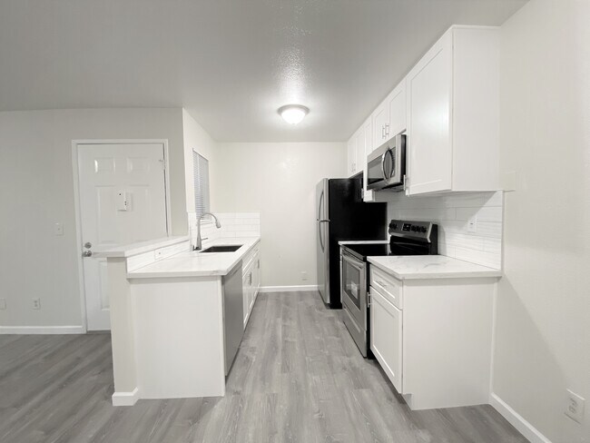 16424 Foothill Blvd San Leandro, CA 94578