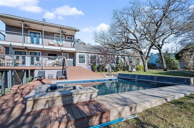 2100 Daisy Ln Fort Worth, TX 76111
