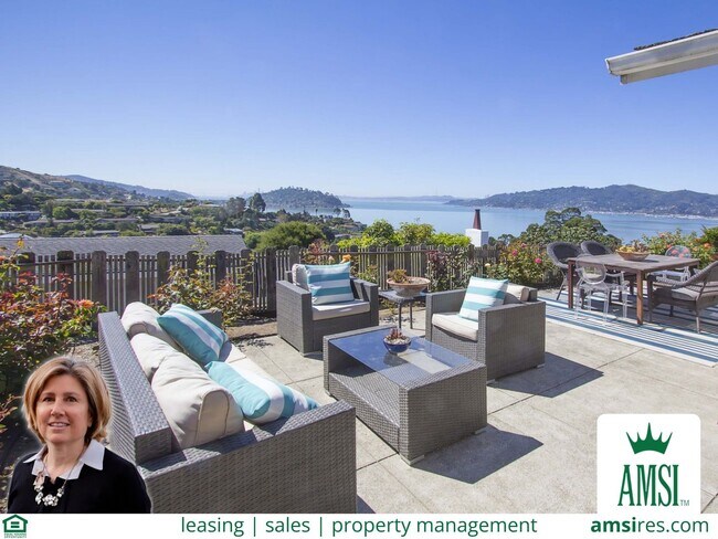 New: Stunning Bay and Bridge Views 3Bed Office -Bushell Homes
