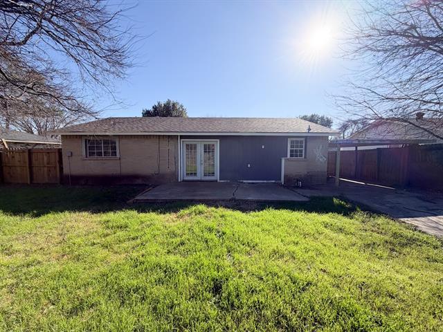 1307 Janann Ave Arlington, TX 76014