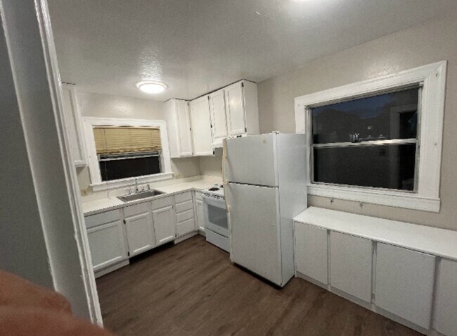 342 W 10th St Pittsburg, CA 94565