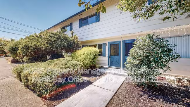 1325 Edwards Ave Santa Rosa, CA 95401