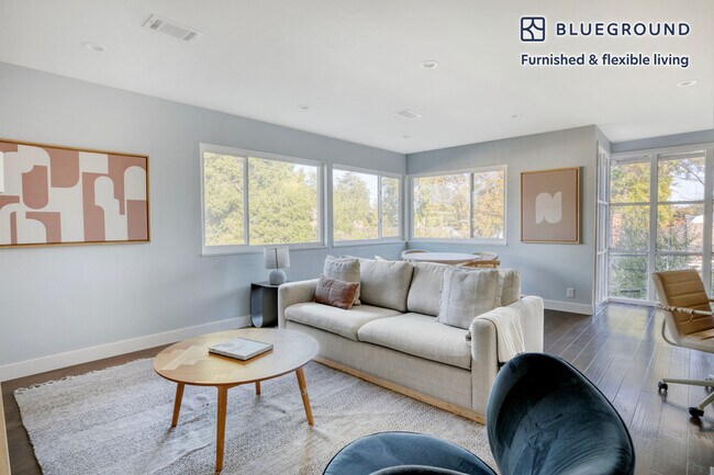 743 Roble Ave Menlo Park, CA 94025