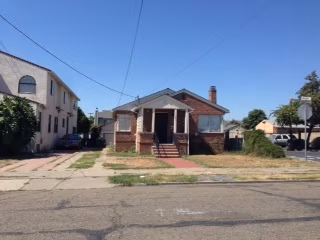 3 Bedroom 1 Bath House in Oakland