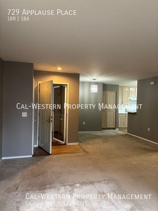 Awesome Newer Complex, Great Location One Bedroom One Bath
