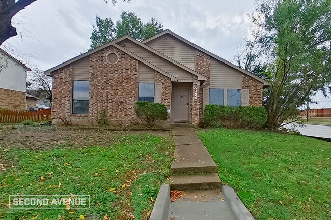 9124 Pinehaven Dr Dallas, TX 75227