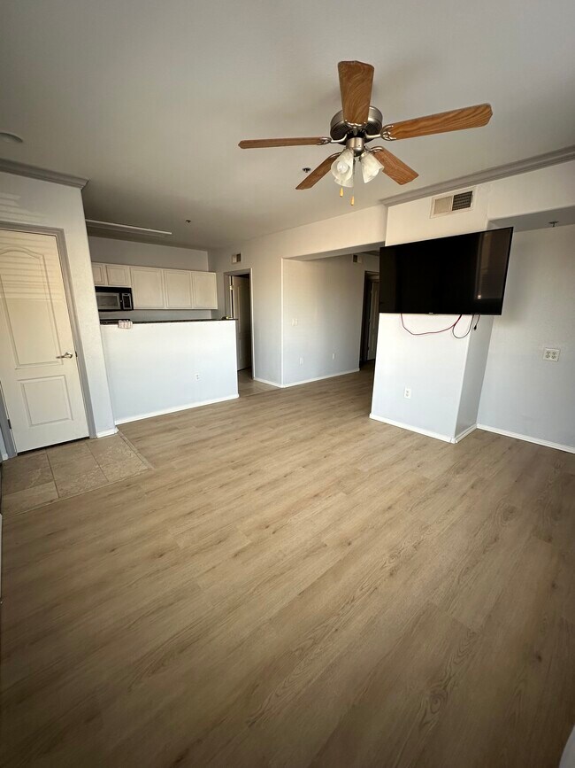 2134 E Broadway Rd Tempe, AZ 85282