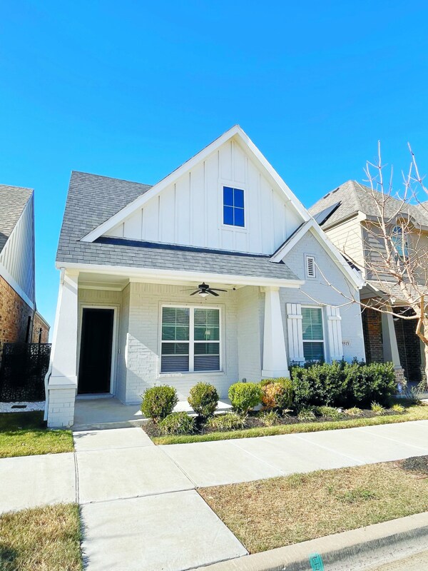 5513 Traveller Dr North Richland Hills, TX 76180
