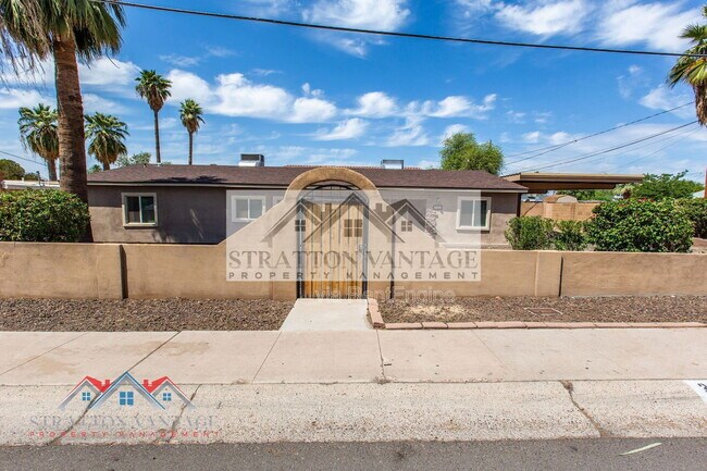 2204 West Campbell Ave Phoenix, AZ 85015