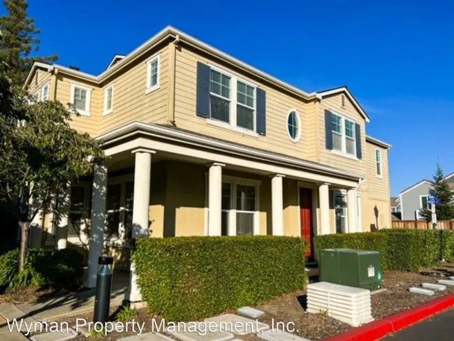 735 Ponder Court Napa, CA 94559