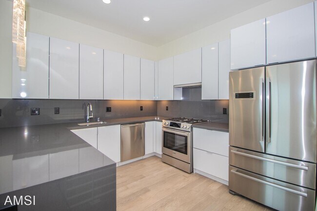 15 Kirkwood Avenue