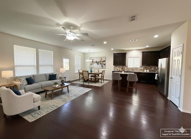 412 Magma Dr Fort Worth, TX 76131