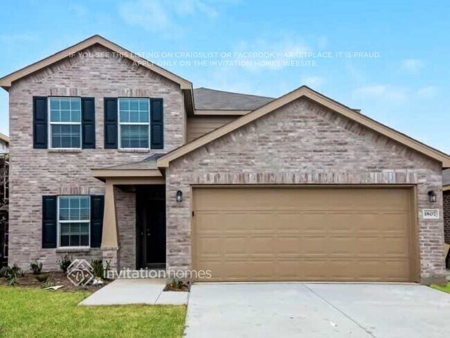 1807 Edgemoor Way