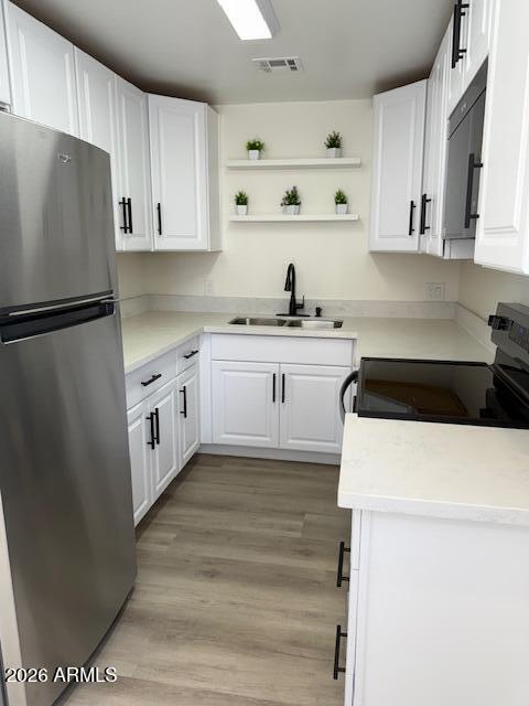 2234 West Medlock Drive