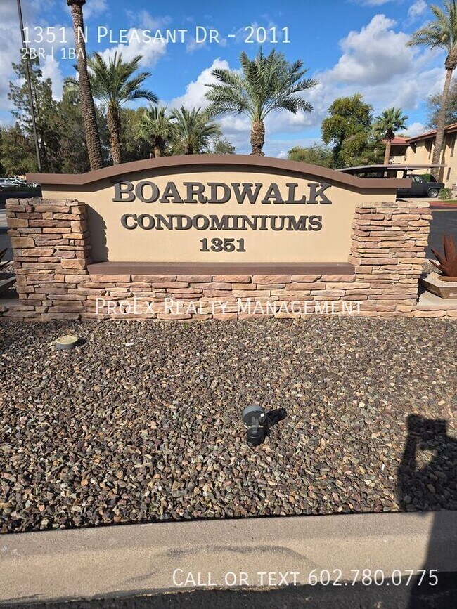 1351 N Pleasant Dr Chandler, AZ 85225