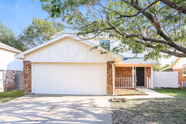 1521 Lincolnshire Way Fort Worth, TX 76134
