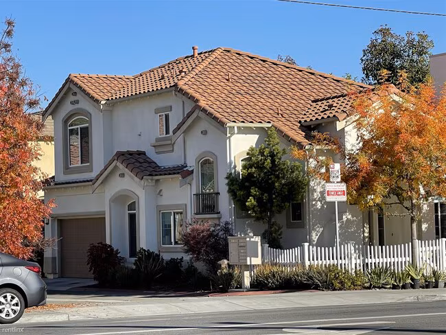 3033 Homestead Road