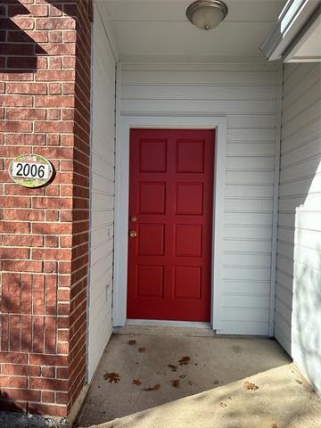 2006 Oakglen Dr Garland, TX 75040