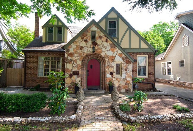 1512 Northwood Road