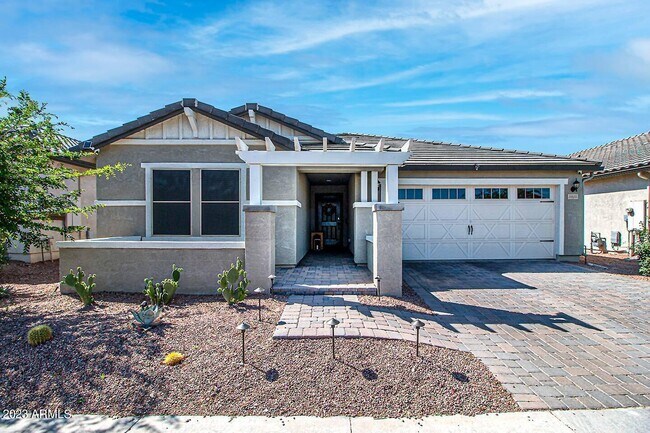 3915 E Liberty Ln Gilbert, AZ 85296