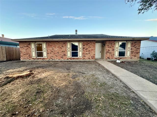 3101 Silverdale Ln Garland, TX 75044