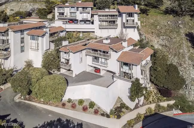 62 Marinero Cir Tiburon, CA 94920