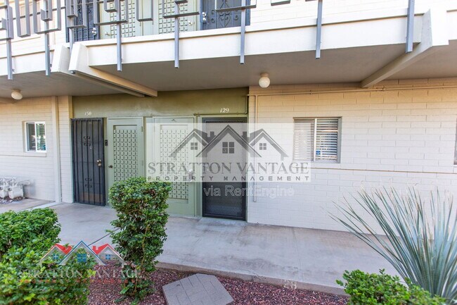 6125 E Indian School Rd Scottsdale, AZ 85251