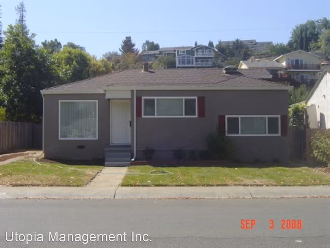 3215 Hazelwood St Vallejo, CA 94591