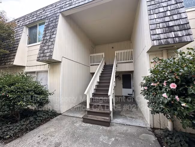 1300 Slater St Santa Rosa, CA 95404