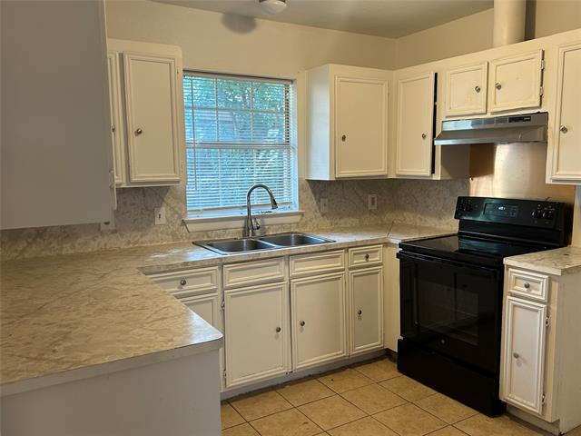 3806 Copeland St Dallas, TX 75210