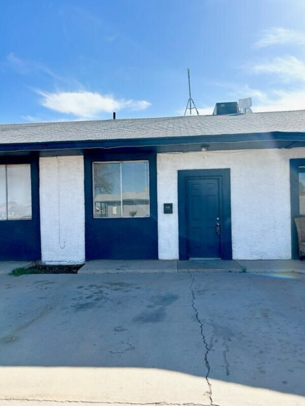 523 W 12th St Casa Grande, AZ 85122