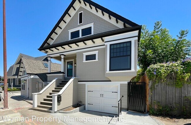 1027 Lincoln Ave, Napa (Single Family)