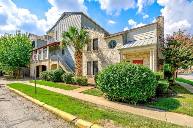 2529 Rio Grande St Austin, TX 78705