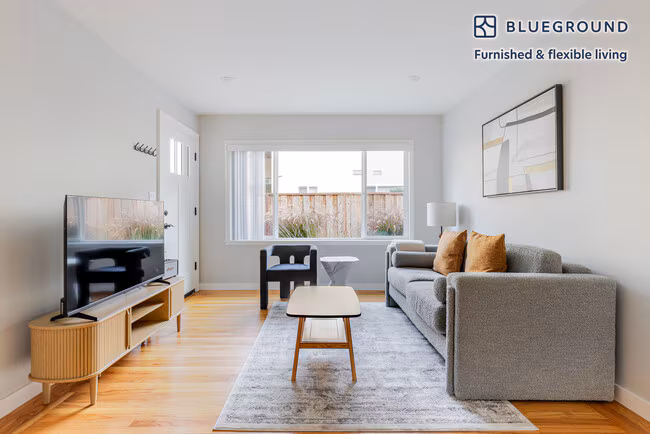 1230 Mills St Menlo Park, CA 94025