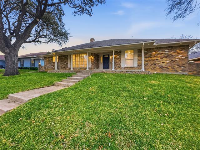 2409 Castle St Irving, TX 75038