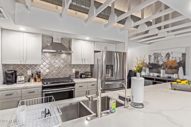 8742 E Weldon Ave Scottsdale, AZ 85251